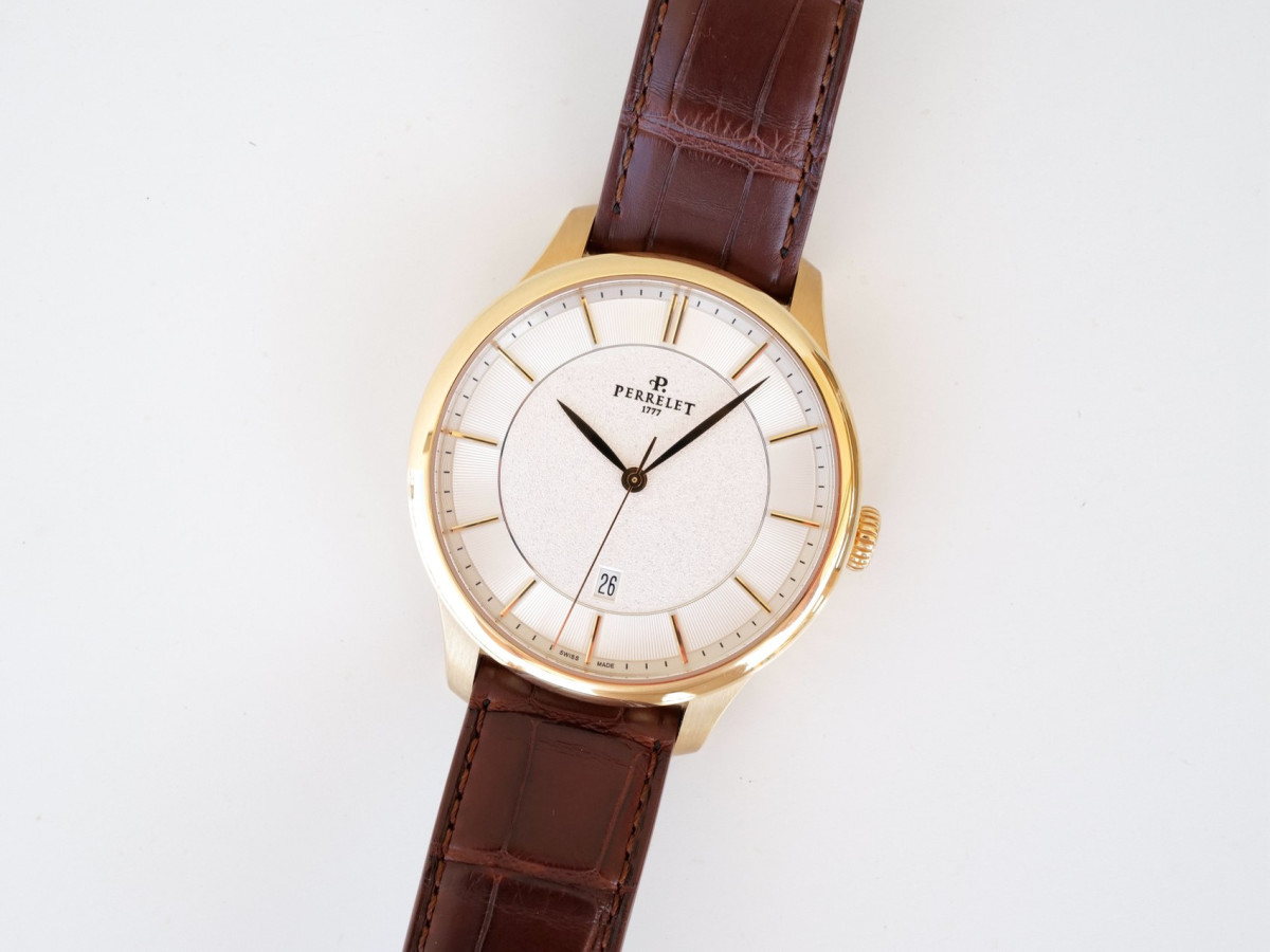 Швейцарские часы First Class 43 Automatic Date 18K Rose Gold
