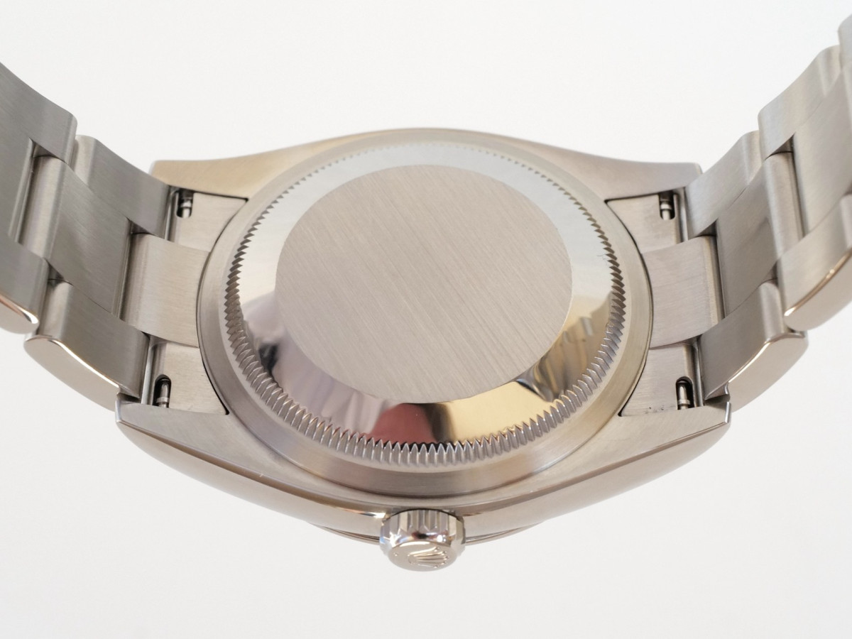 Швейцарський годинник Rolex Oyster Perpetual 36 Silver Dial