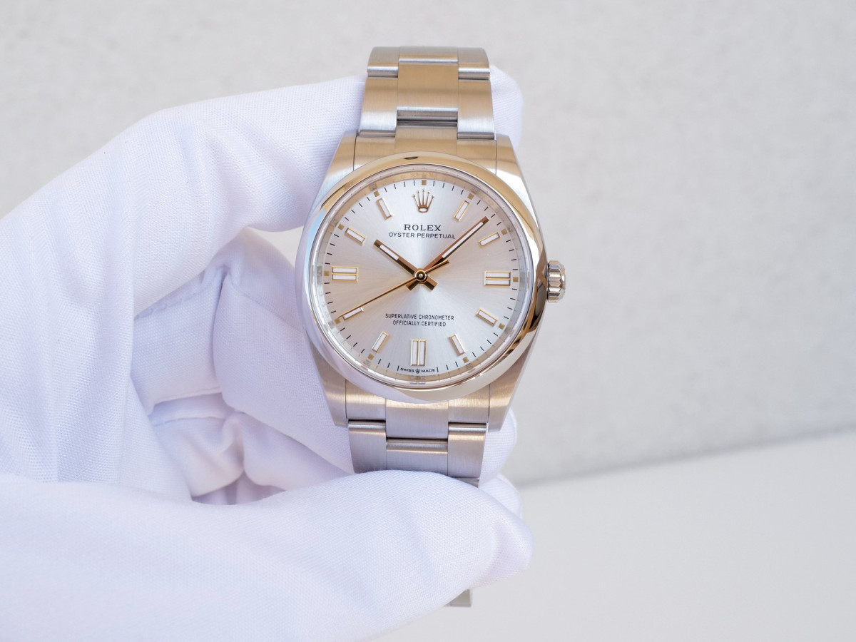 Швейцарський годинник Rolex Oyster Perpetual 36 Silver Dial