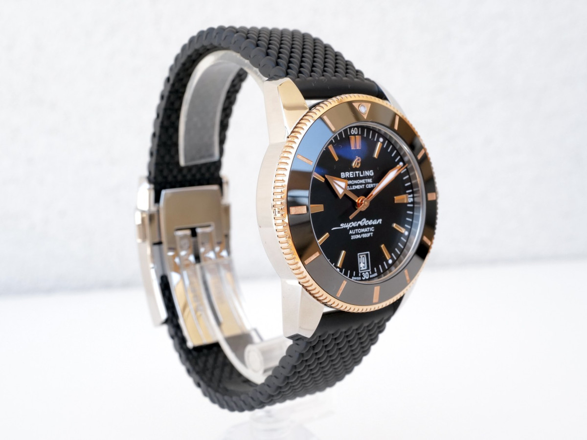 Швейцарський годинник Breitling Superocean Heritage B20 Automatic 42 Black