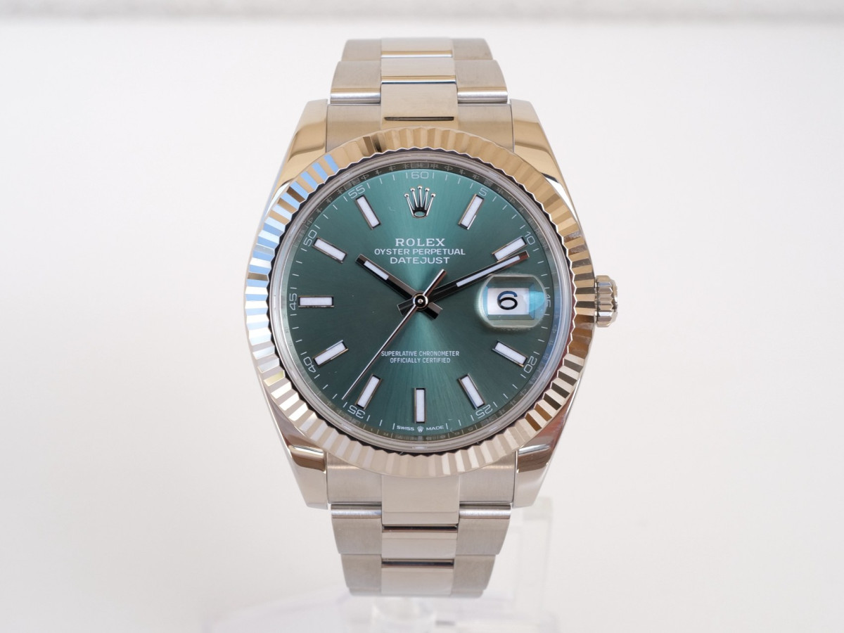 Швейцарський годинник Rolex Datejust 41 Mint Green Dial Oyster