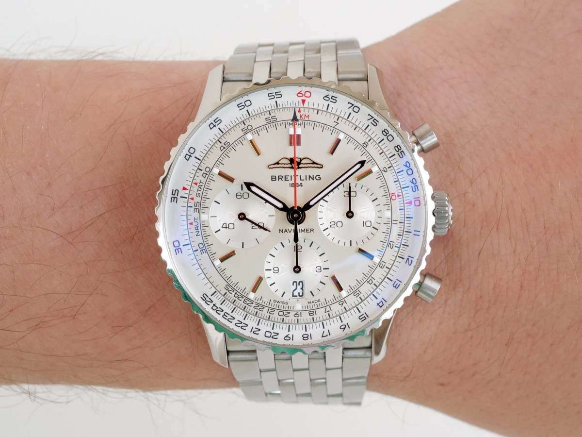 Swiss watch Breitling Navitimer B01 Chronograph Steel 41 Silver Dial