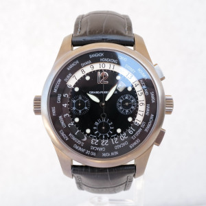 Швейцарские часы Girard Perregaux WW.TC World Time Chronograph Titanium 43