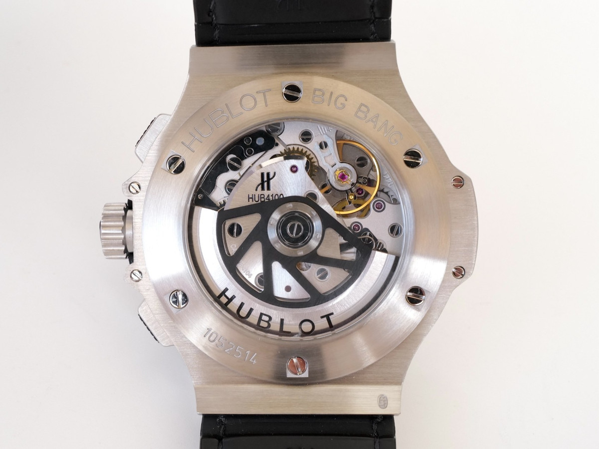 Швейцарський годинник Hublot Big Bang 44 Chronograph Black Dial