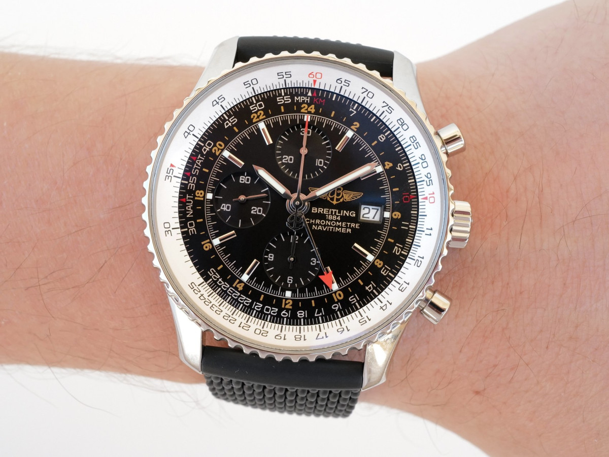 Швейцарський годинник Breitling Navitimer 1 Black Dial Rubber Strap GMT 46