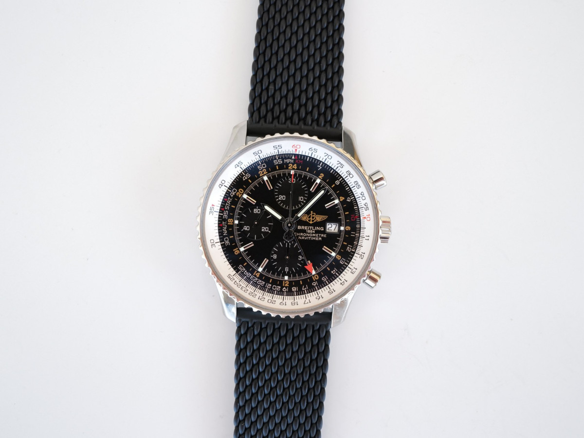 Швейцарський годинник Breitling Navitimer 1 Black Dial Rubber Strap GMT 46
