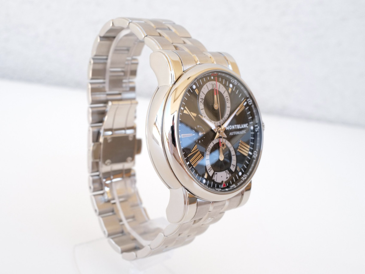 Швейцарские часы MontBlanc Star 44 Black Dial Automatic Chronograph