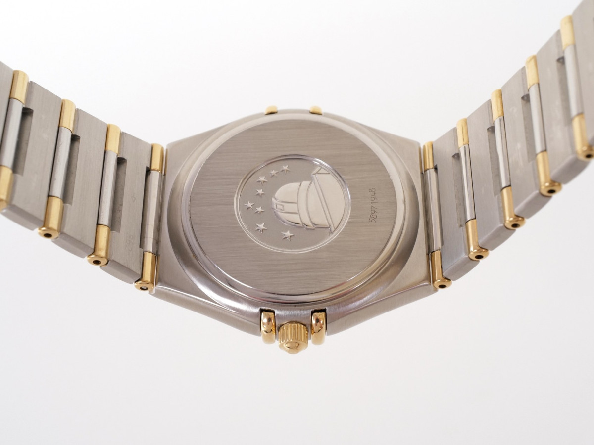 Швейцарские часы Omega Constellation Quartz Steel 18K Yellow Gold 34