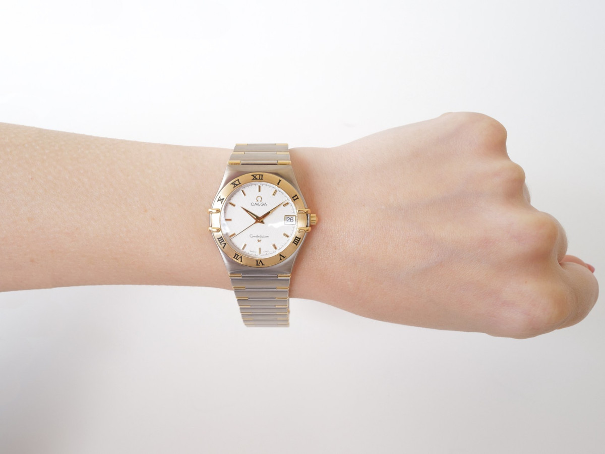 Швейцарские часы Omega Constellation Quartz Steel 18K Yellow Gold 34