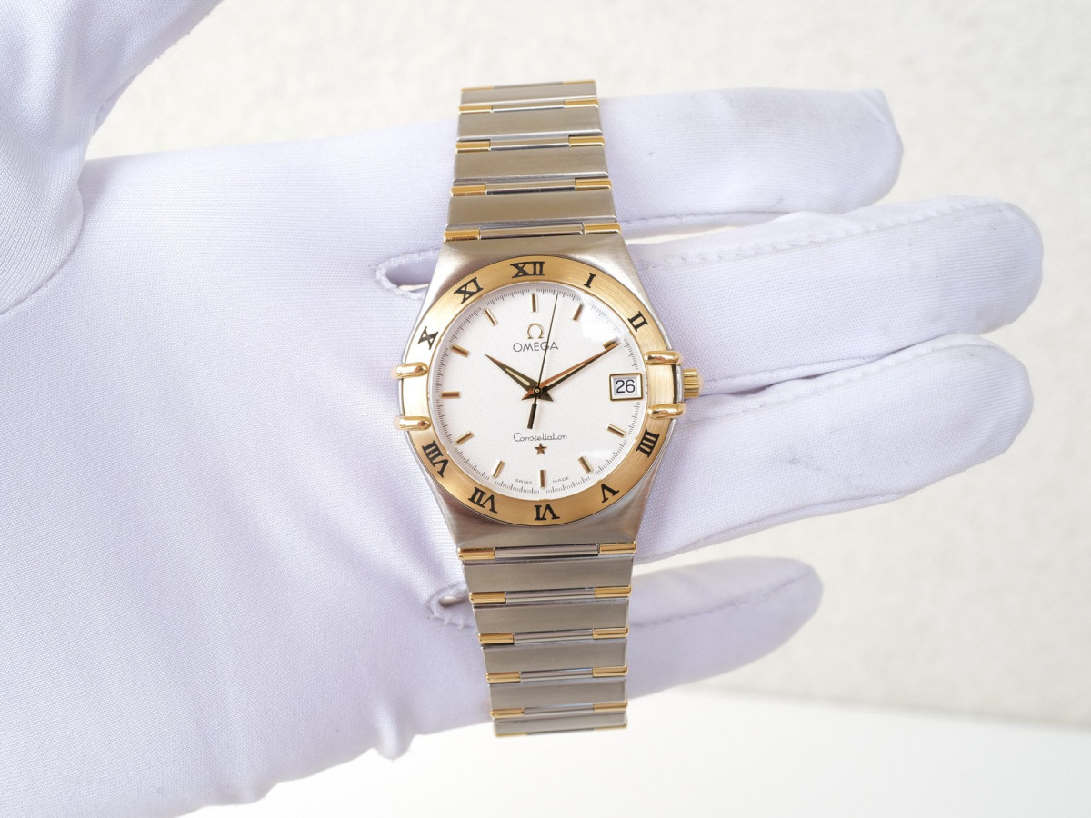 Швейцарские часы Omega Constellation Quartz Steel 18K Yellow Gold 34