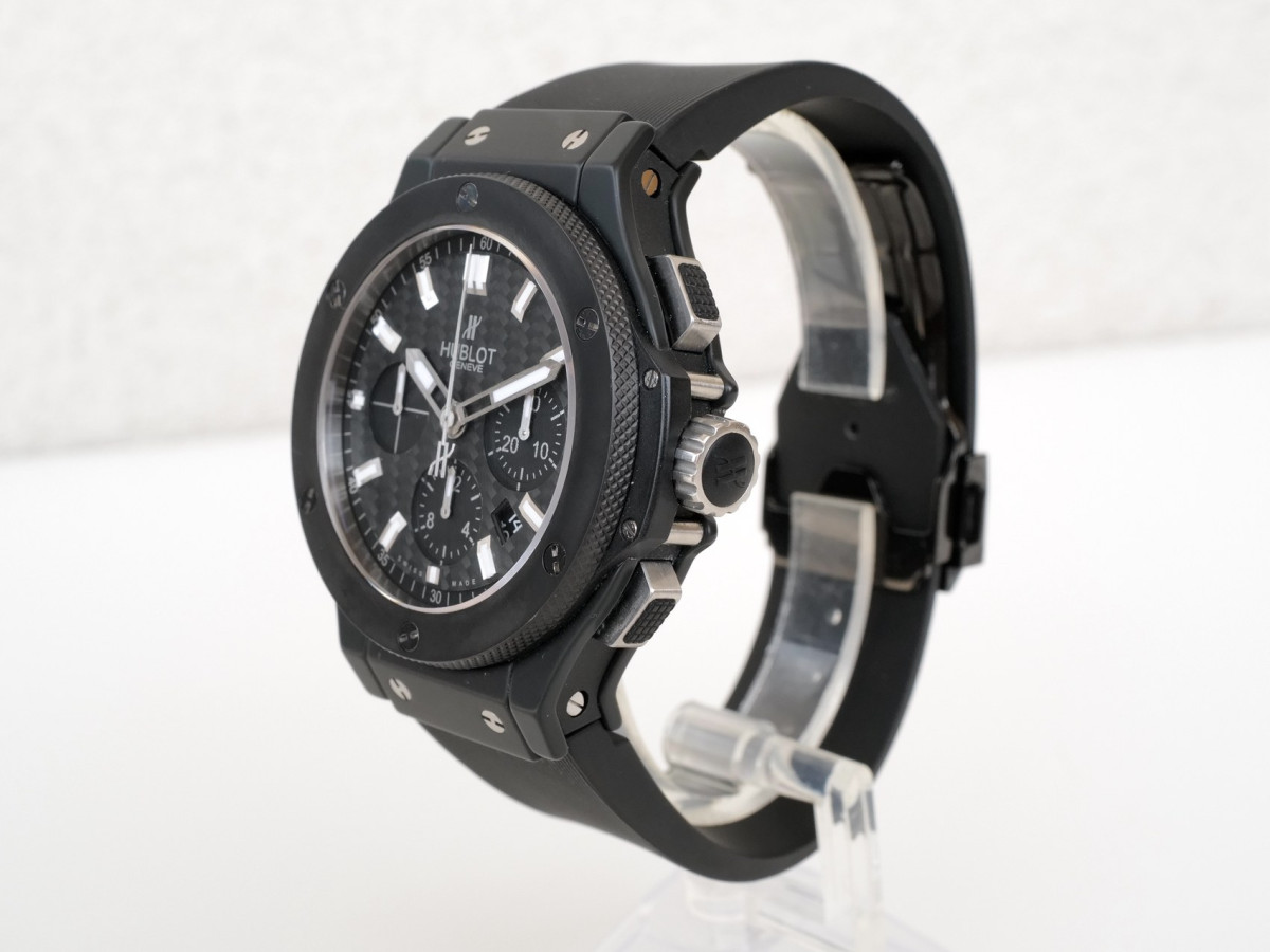 Швейцарський годинник Hublot Big Bang Black Magic 44