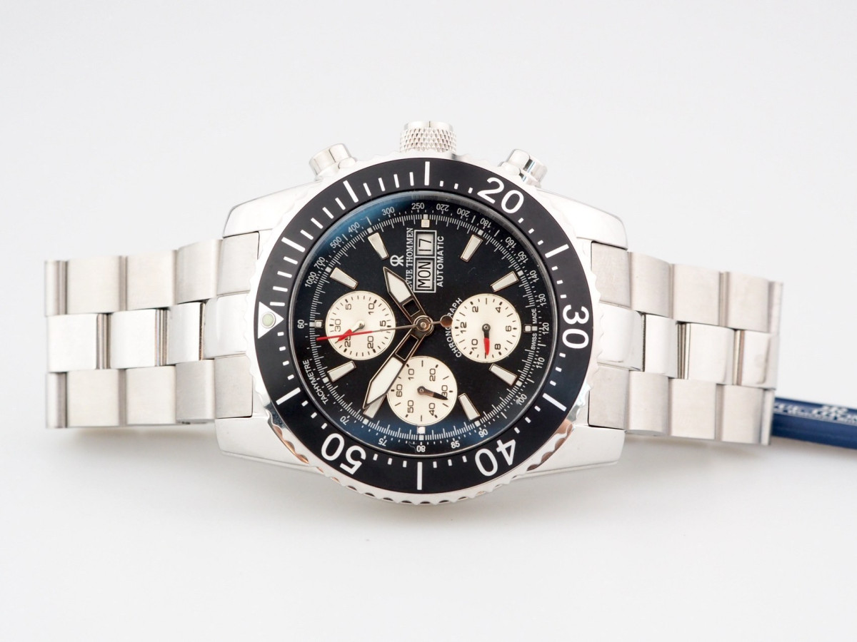 Швейцарские часы Revue Thommen Diver Professional Automatic Chronograph