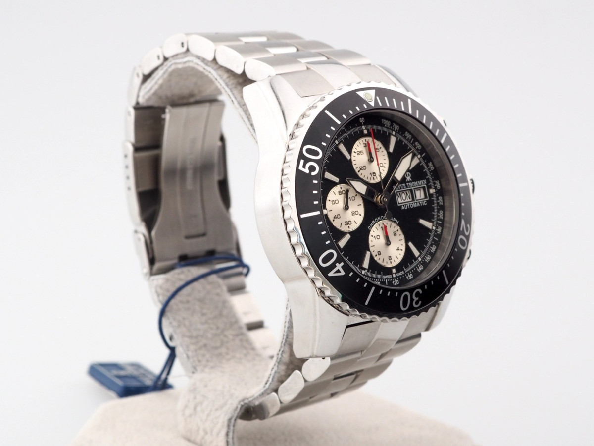 Швейцарские часы Revue Thommen Diver Professional Automatic Chronograph