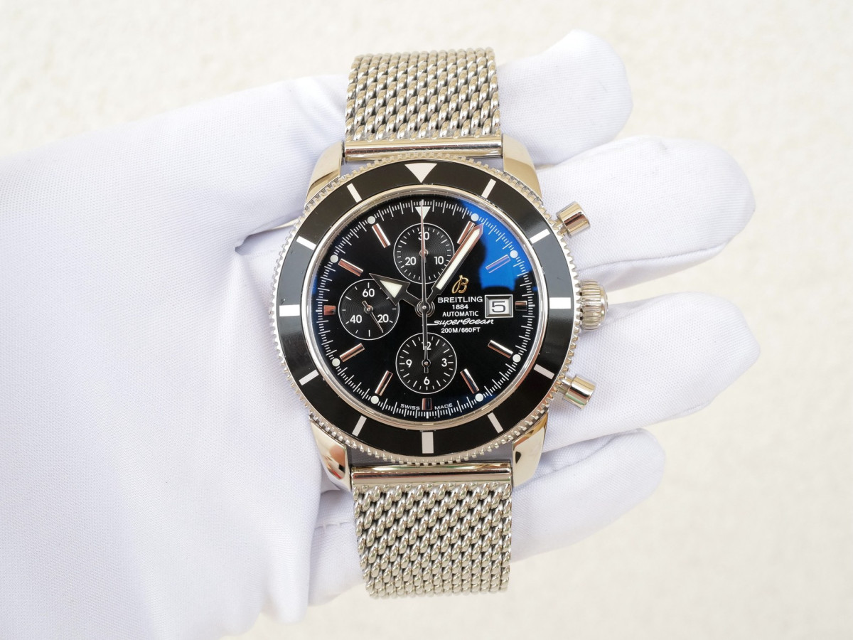 Швейцарський годинник Breitling Superocean Heritage 46 Chronograph Black Dial