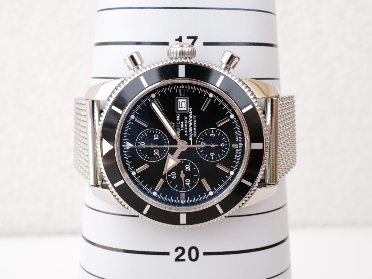Швейцарський годинник Breitling Superocean Heritage 46 Chronograph Black Dial