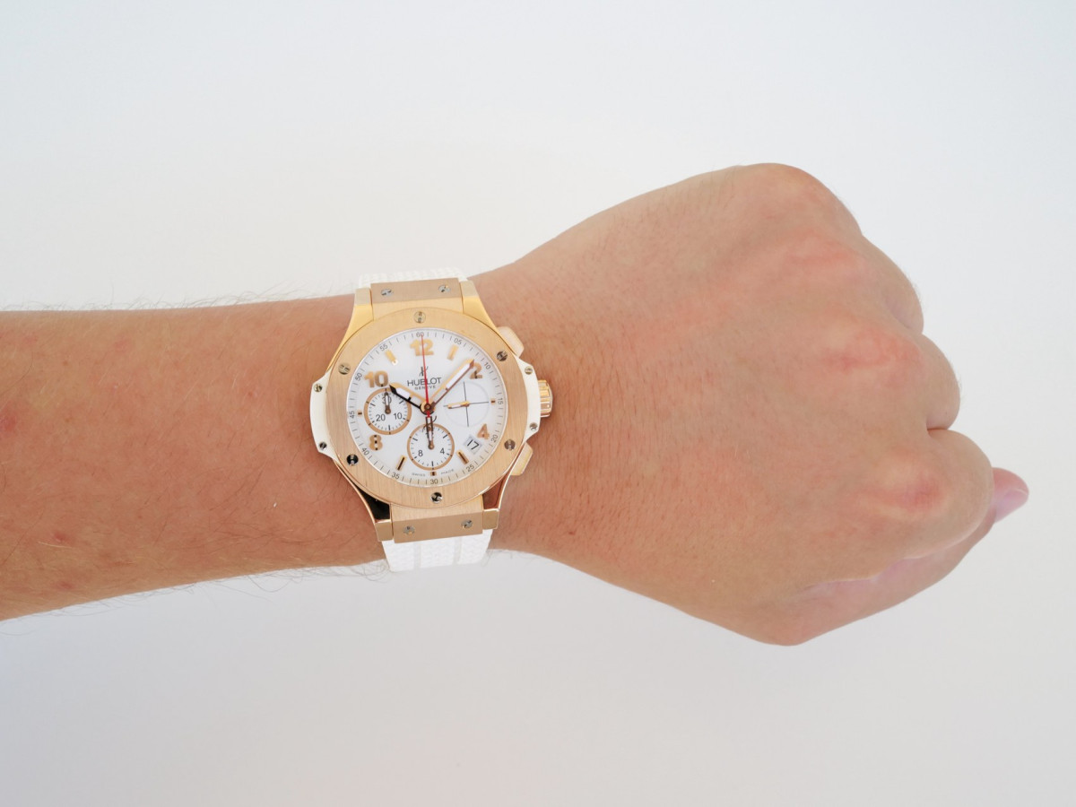 Швейцарские часы Hublot Big Bang 41 Porto Cervo Chronograph 18K Rose Gold