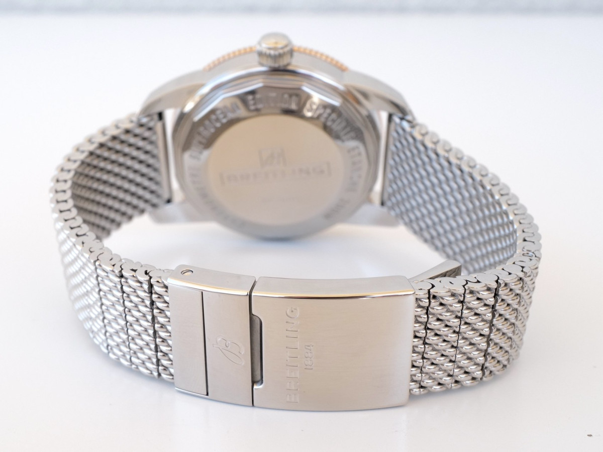 Швейцарський годинник Breitling Superocean Heritage B20 Automatic 42 Black