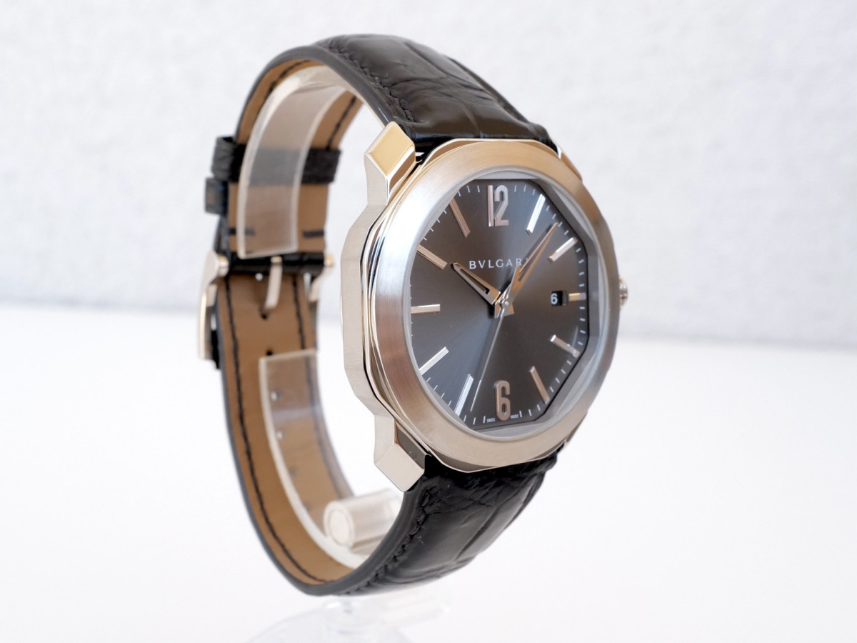 Швейцарський годинник Bulgari Octo Roma Grey Dial 41