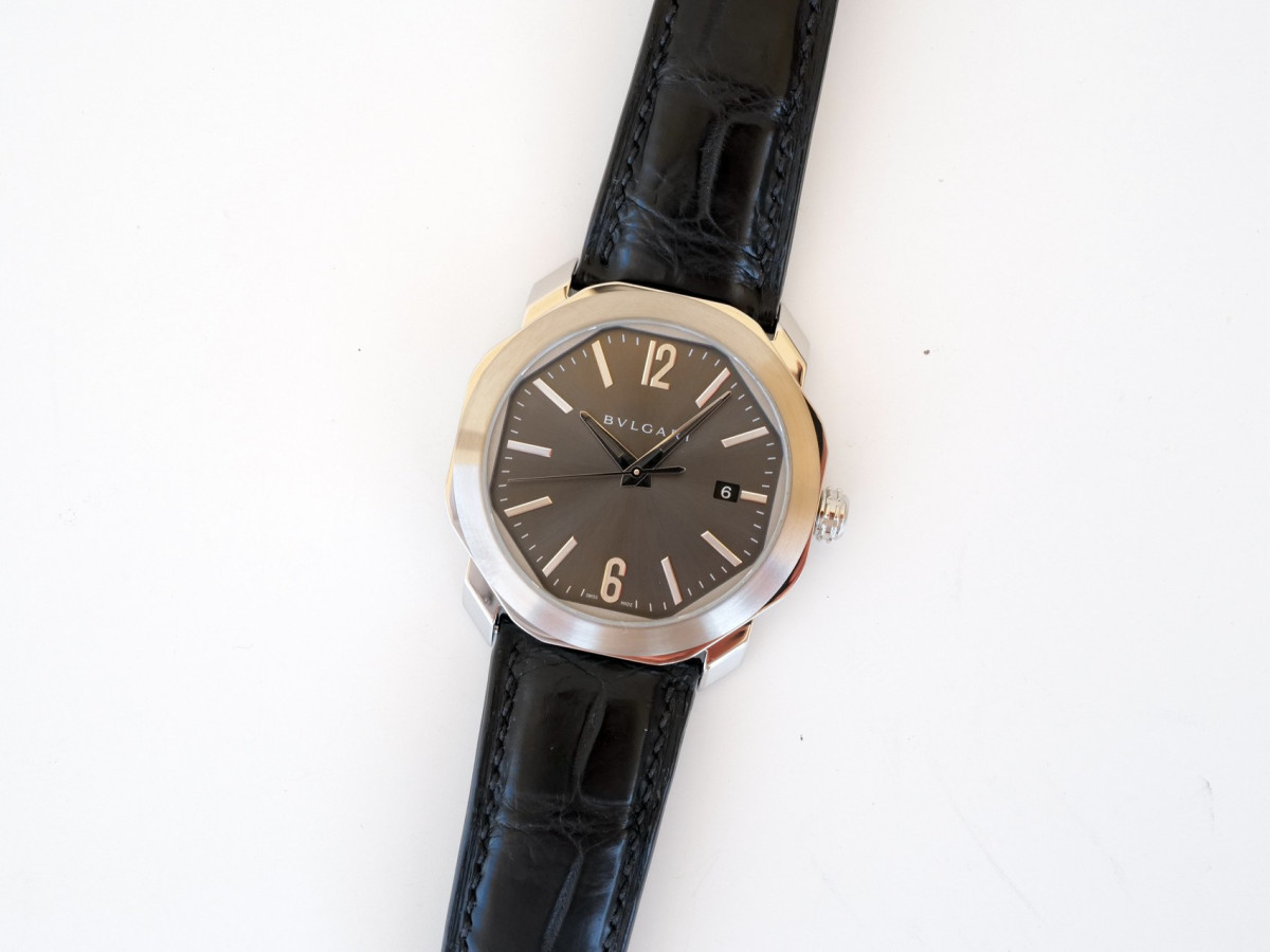 Швейцарський годинник Bulgari Octo Roma Grey Dial 41
