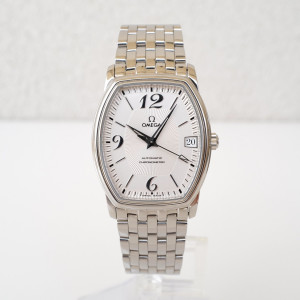 Швейцарские часы Omega De Ville Prestige Co-Axial Tonneau Silver Dial