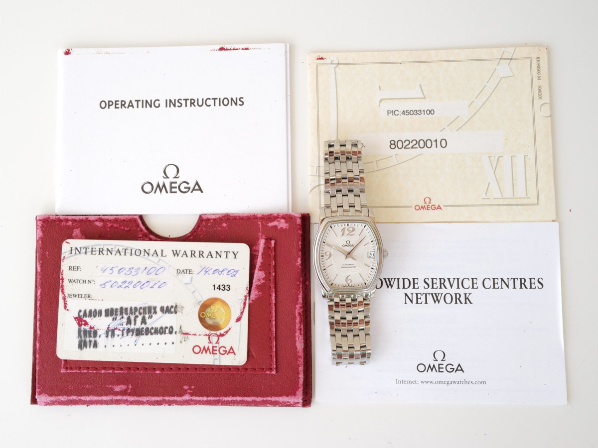 Швейцарские часы Omega De Ville Prestige Co-Axial Tonneau Silver Dial