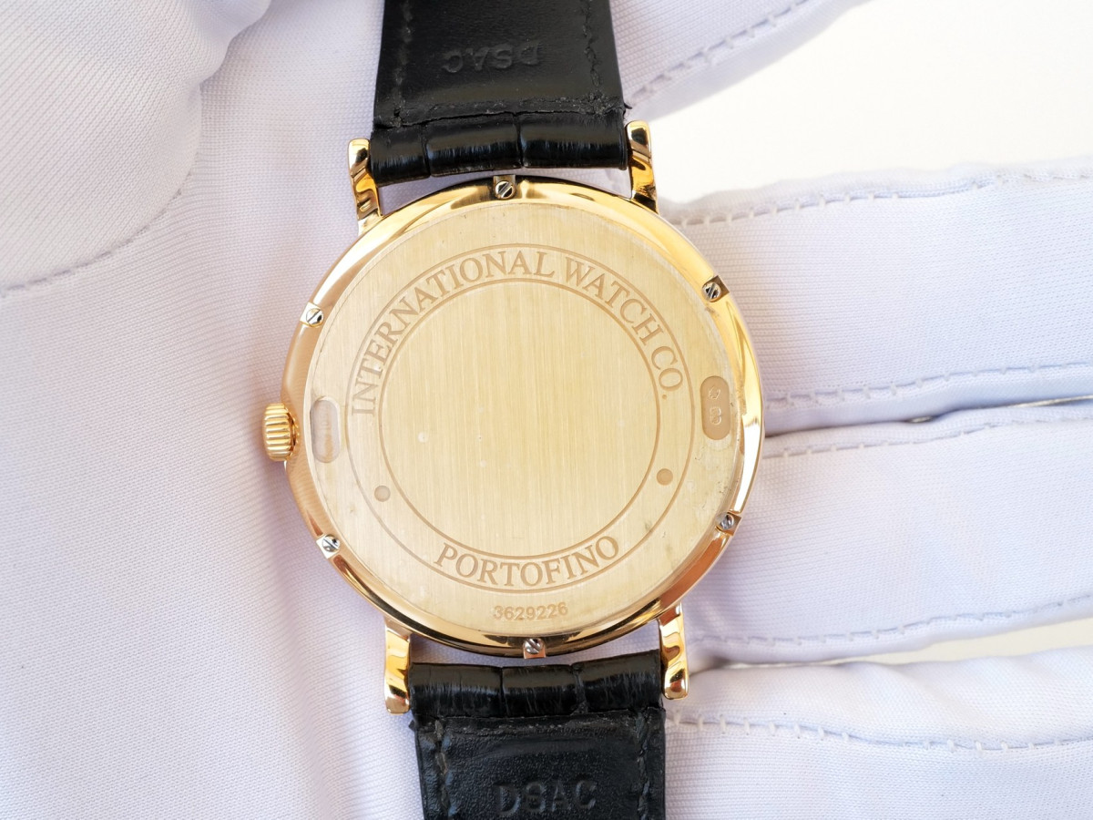 Швейцарские часы IWC Portofino Automatic 18K Rose Gold White Dial 39