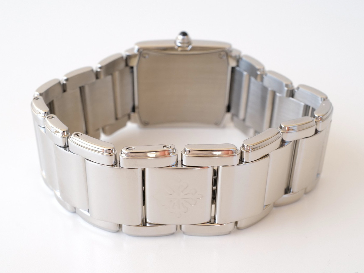 Швейцарський годинник Patek Philippe Twenty~4 White Diamond Dial