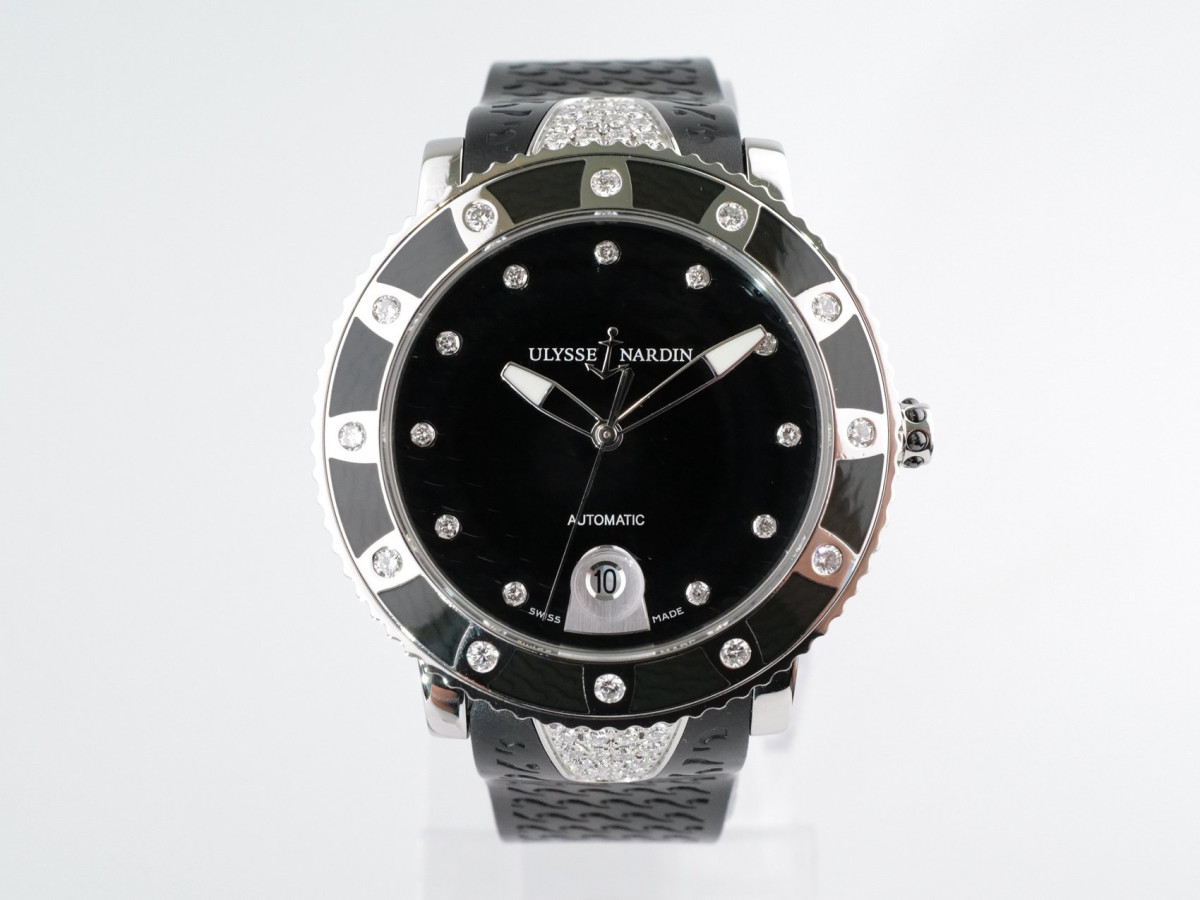 Швейцарские часы Ulysse Nardin Marine Lady Diver Black Diamond Dial 40