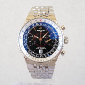 Швейцарские часы Breitling Navitimer Montbrillant Legende Black Dial 47