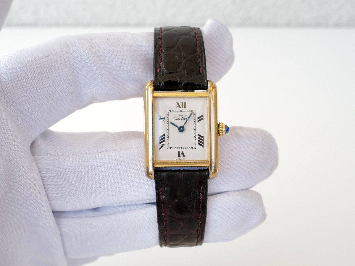 Швейцарський годинник Cartier Must De Cartier White Dial