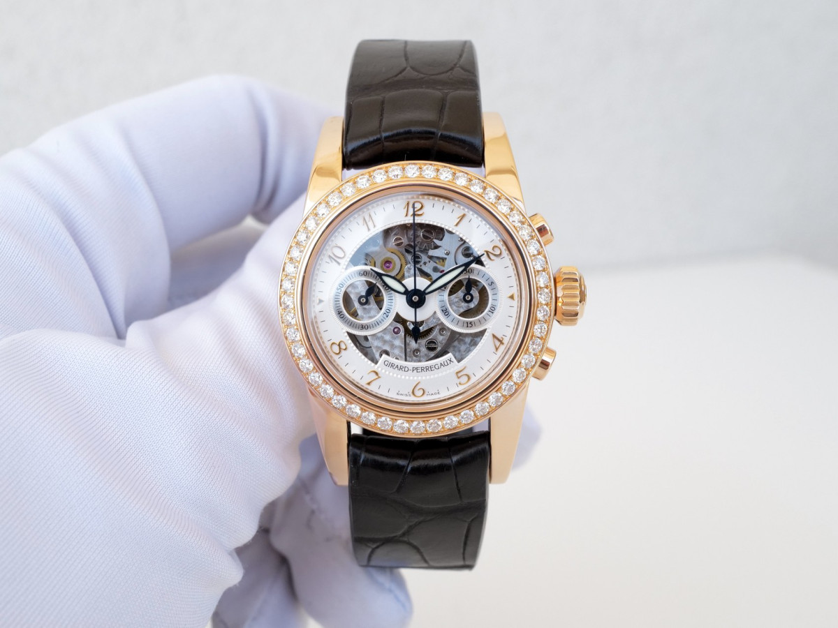 Швейцарские часы Girard-Perregaux 1966 Automatic Skeleton Chronograph 18K Rose Gold Diamonds
