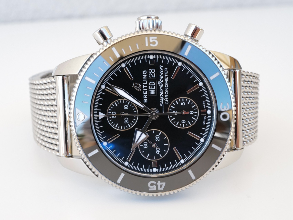 Swiss watch Breilting Superocean Heritage Chronograph 44 Black Dial (11.2023)