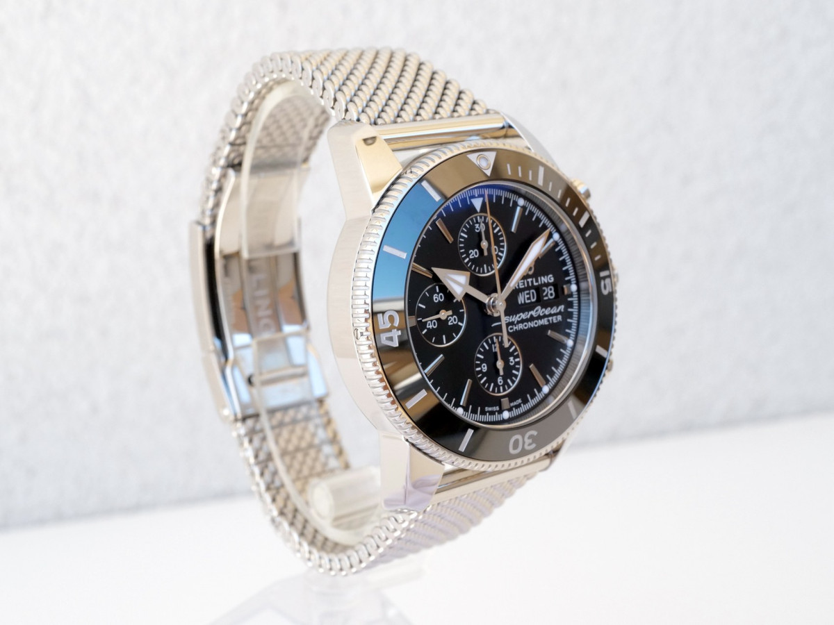 Swiss watch Breilting Superocean Heritage Chronograph 44 Black Dial (11.2023)