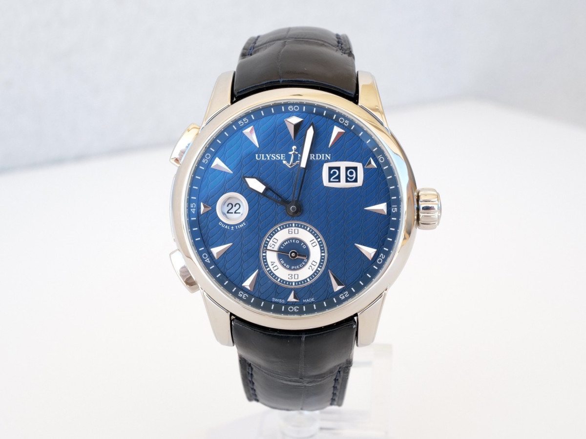 Швейцарские часы Ulysse Nardin Classic Dual Time GMT Blue Dial Limited Edition