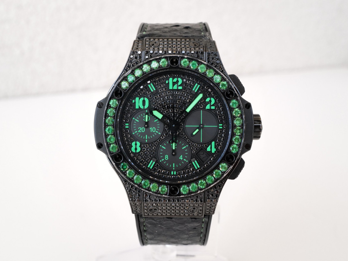 Swiss watch Hublot Big Bang Black Fluo 41 Limited Edition of 250