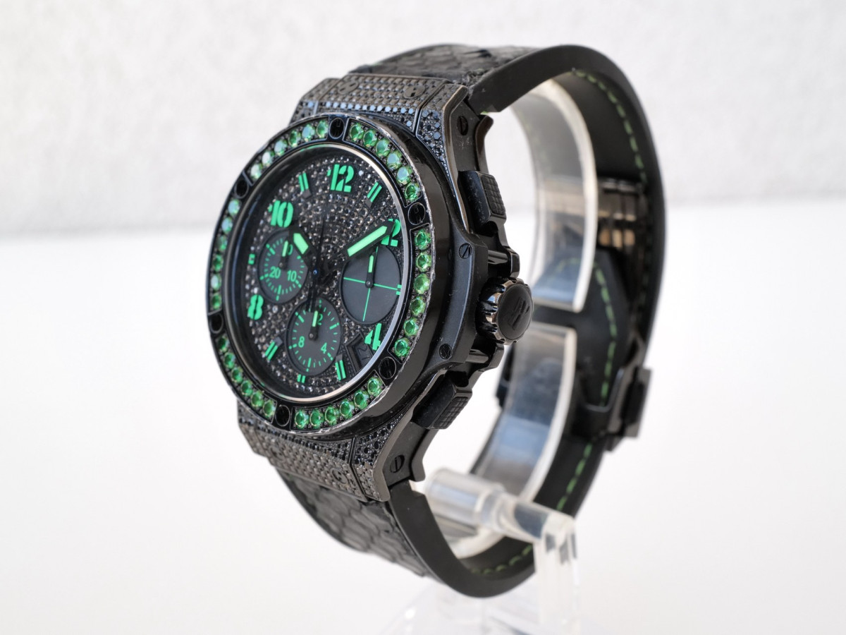 Swiss watch Hublot Big Bang Black Fluo 41 Limited Edition of 250
