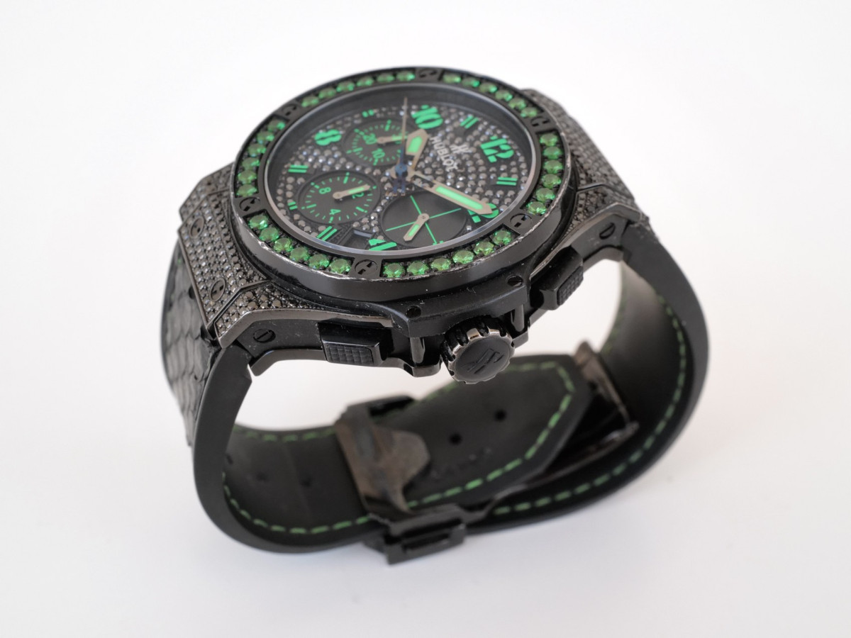 Swiss watch Hublot Big Bang Black Fluo 41 Limited Edition of 250