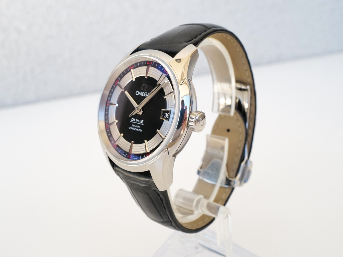 Швейцарские часы Omega De Ville Hour Vision Co-Axial Black Dial 41