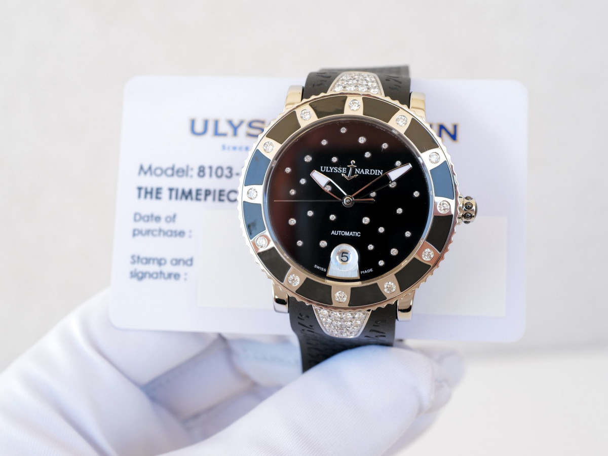 Швейцарские часы Ulysse Nardin Lady Diver Starry Night Black Diamond Dial 40