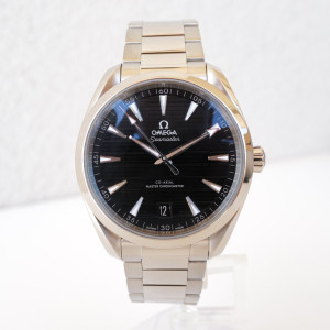 Швейцарские часы Omega Seamaster Aqua Terra 150M Master Chronometer Black Dial 41