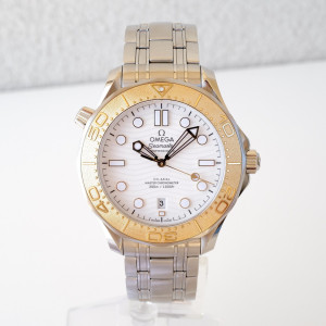 Швейцарские часы Omega Seamaster Diver 300M Co-Axial Master Chronometer Paris 2024