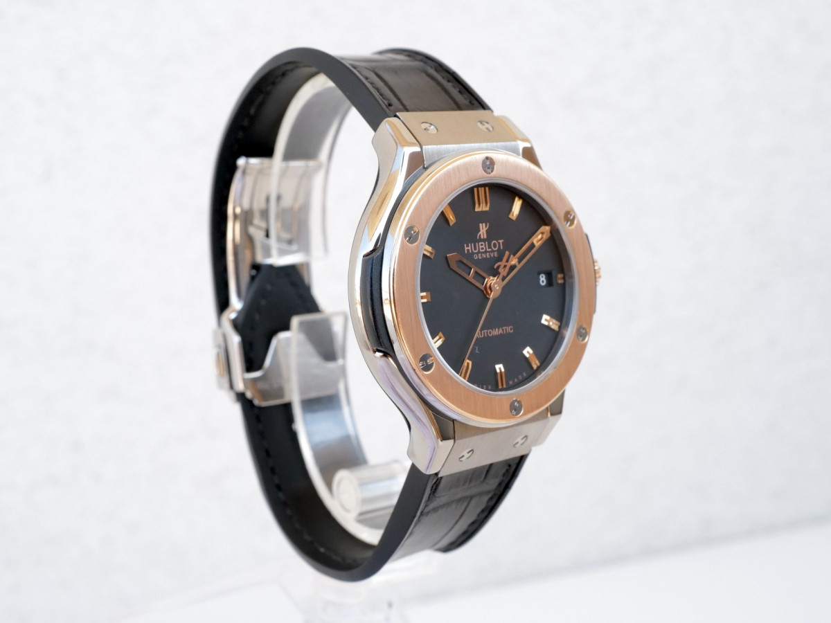 Swiss watch Hublot Classic Fusion Zirconium Gold 38