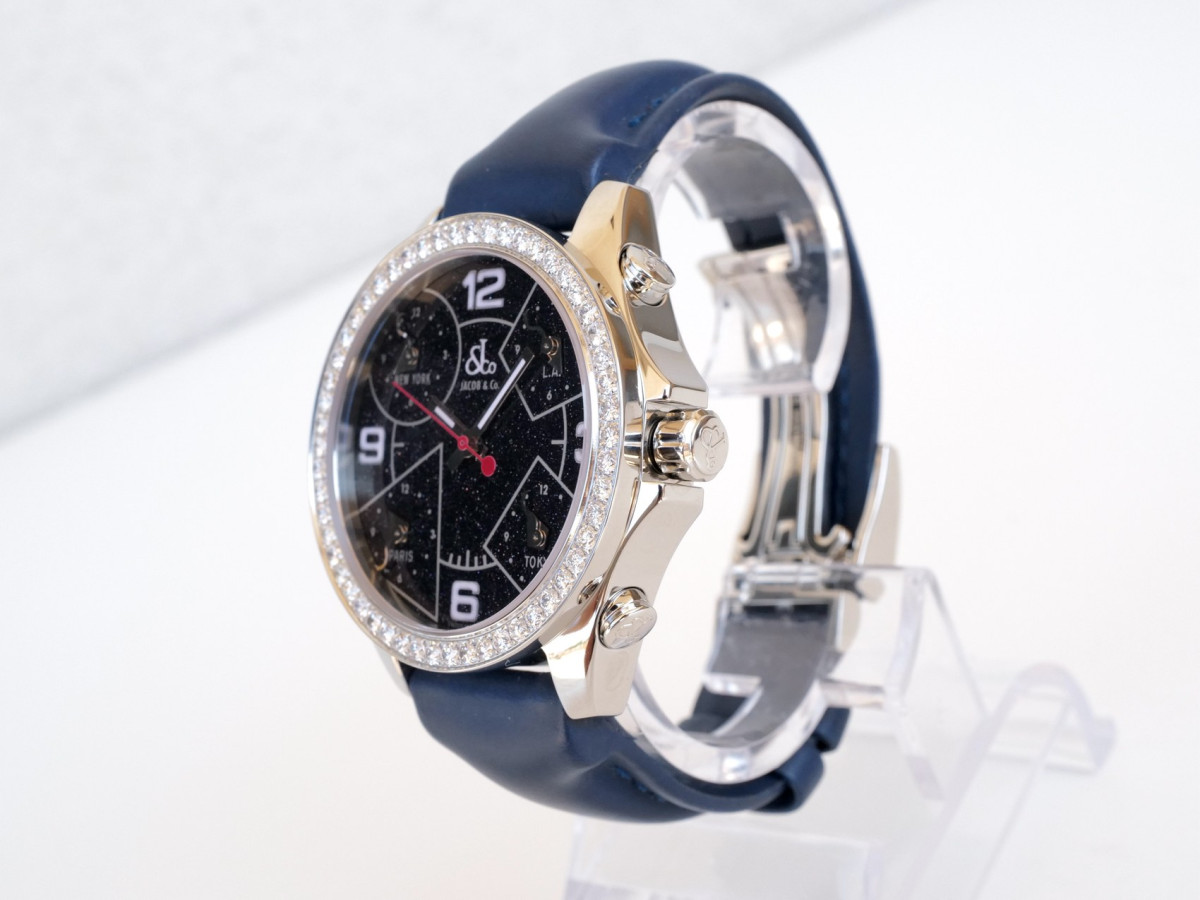 Швейцарские часы Jacob & Co Five Time Zone Diamonds 2ct Black Starry Night Dial 40