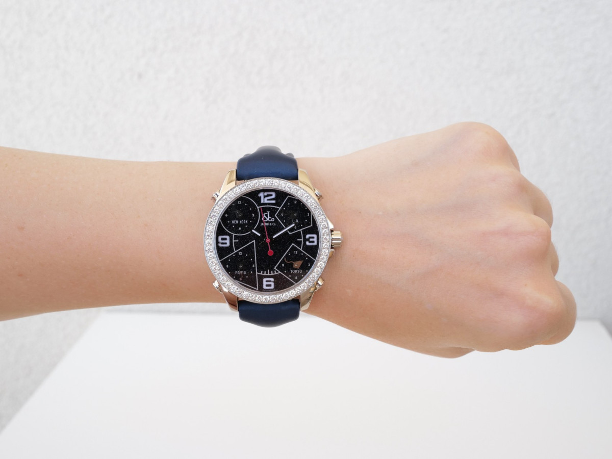 Швейцарские часы Jacob & Co Five Time Zone Diamonds 2ct Black Starry Night Dial 40