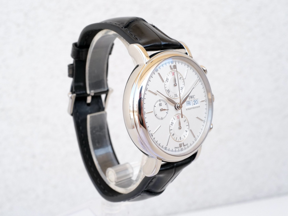 Швейцарские часы IWC Portofino Chronograph Silver Dial 42