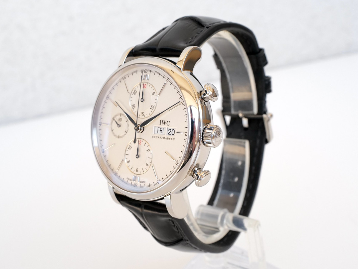 Швейцарские часы IWC Portofino Chronograph Silver Dial 42