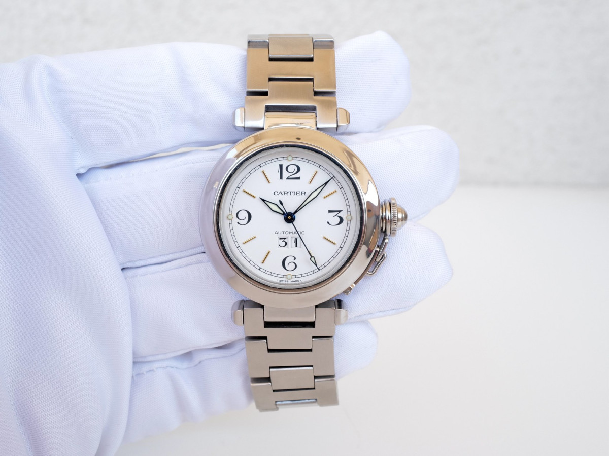 Швейцарський годинник Cartier Pasha C Big Date Midsize White Dial Automatic 35