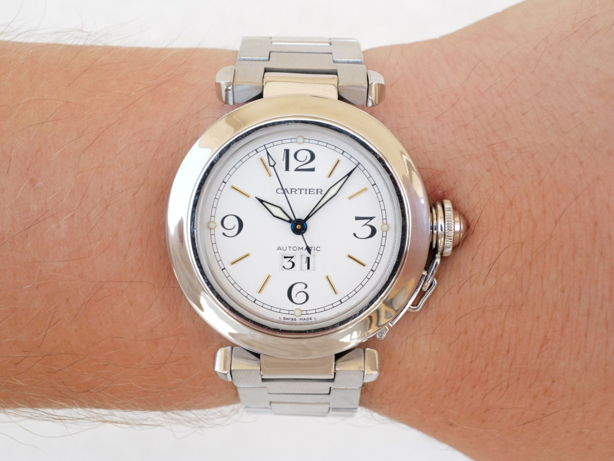 Швейцарський годинник Cartier Pasha C Big Date Midsize White Dial Automatic 35