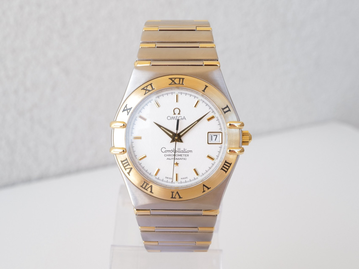 Швейцарские часы Omega Constellation Automatic Steel 18K Yellow Gold 36