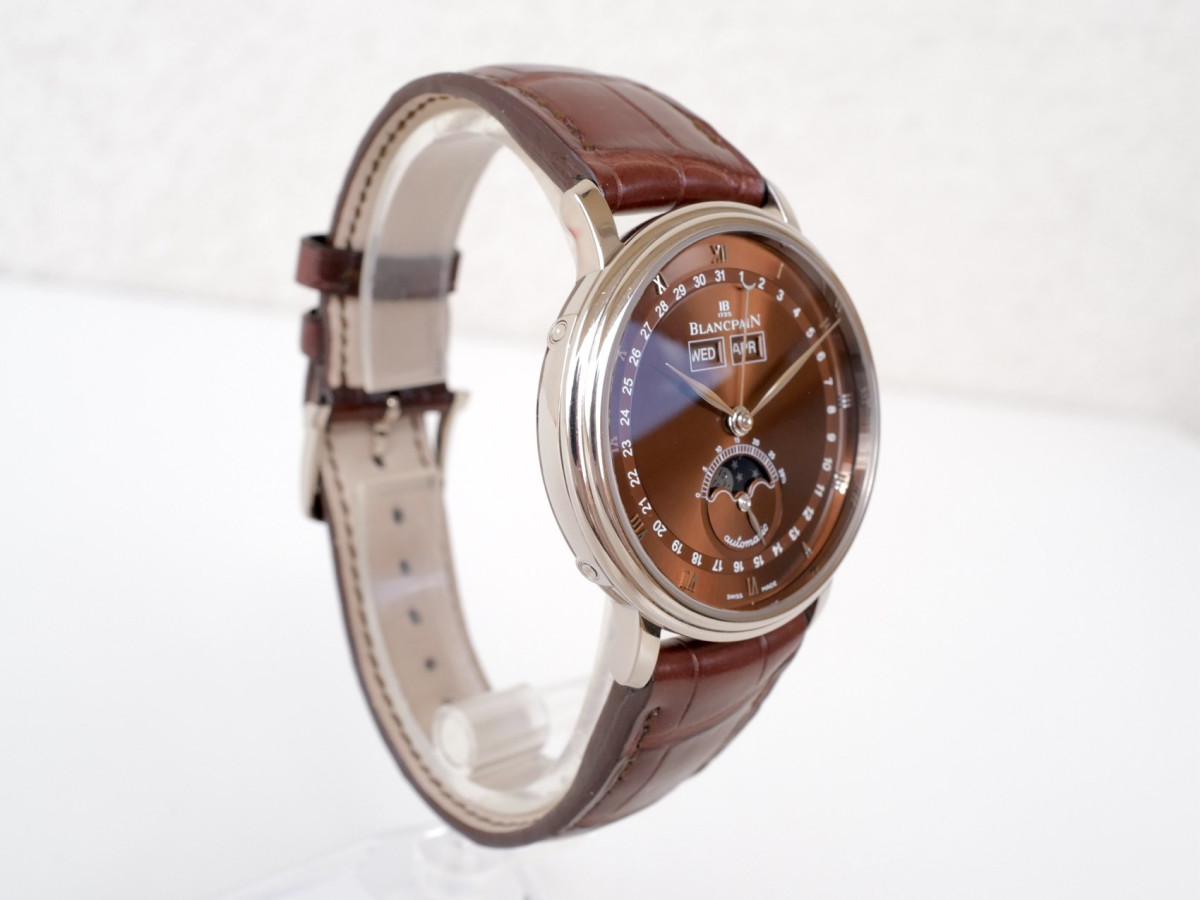 Швейцарские часы Blancpain Villeret Quantieme Triple Date Complete Calendar Moon Phase 18K White Gold Brown Dial